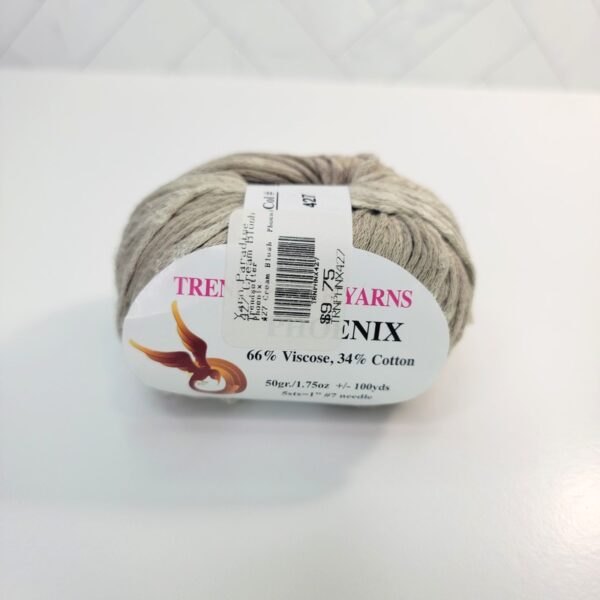 Trendsetter Yarns Phoenix in 427 Cream Blush
